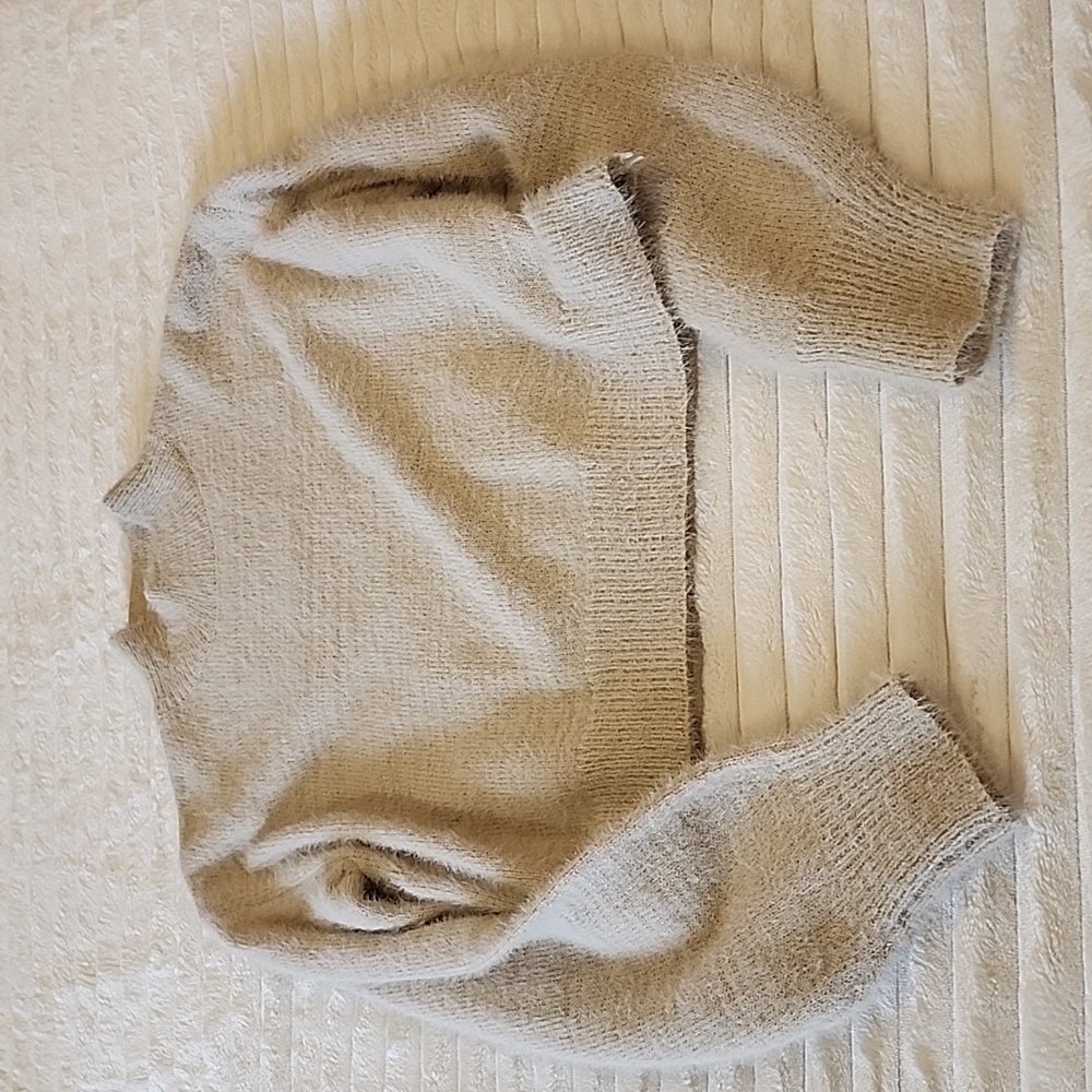 SHEIN Cropped Eyelash Sweater, M